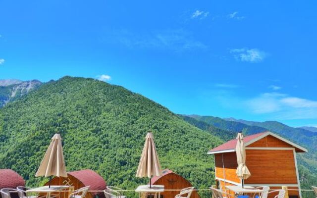 Mountain Tour Homestay（Four Sisters Mountains）