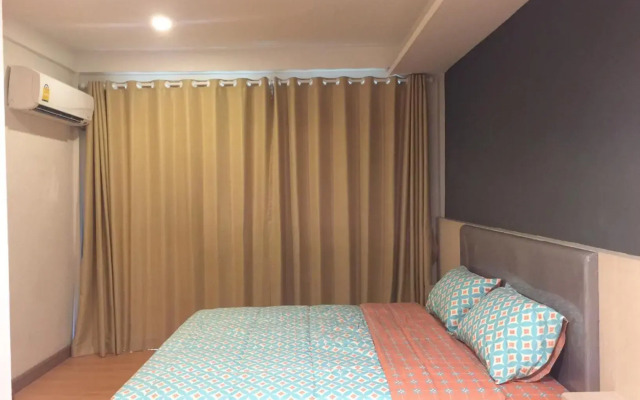 Nine Place Sukhumvit 40 - Hostel