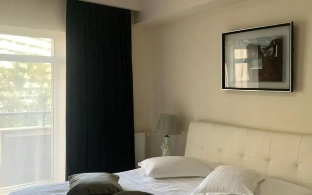 Phoenicia Suites