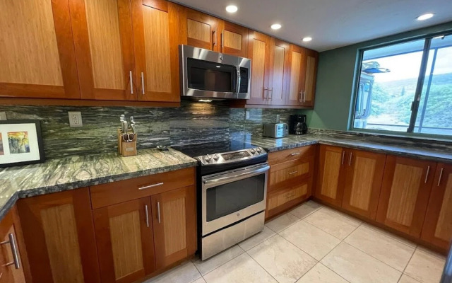 Holualoa Bay Villas 207 by Casago