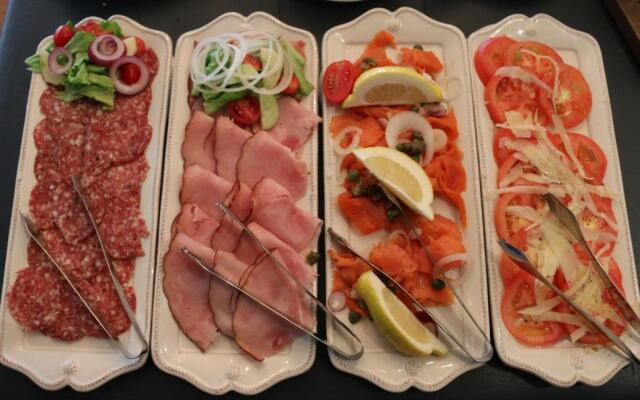 The Devon Valley Hotel