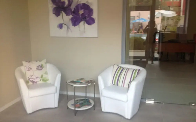 Apartments in Admiral Plaza Aparthotel