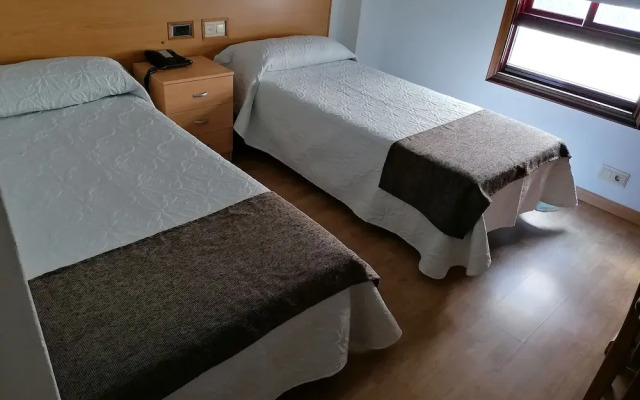 Hostal Adelia
