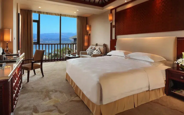 Qionghai Bay Bonreal Hotel