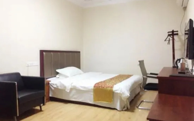 Yu County Yue Yue Business Hotel