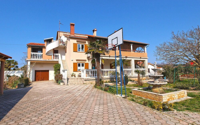 Apartment Mirjana 734