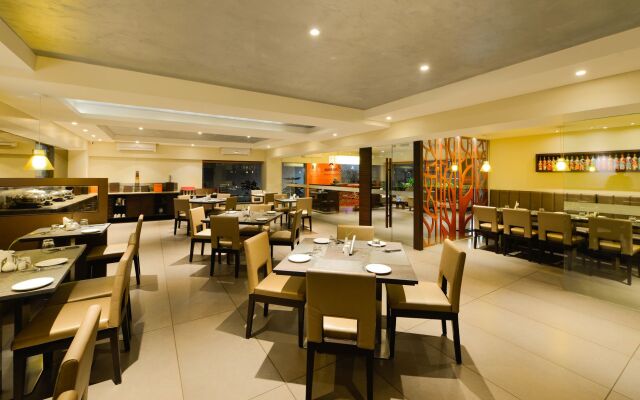 Click Hotel Vadodara