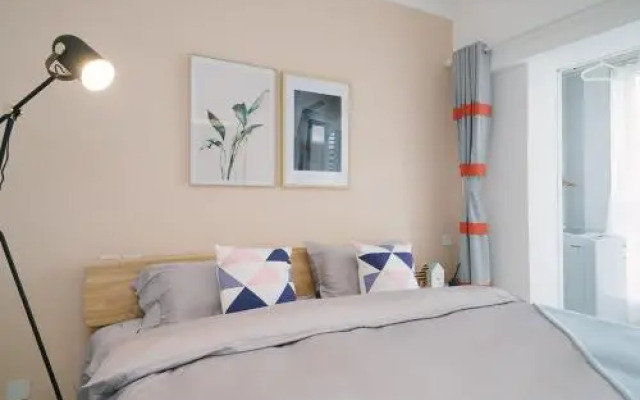 Xi'an Beilin·Yongning Gate· Locals Apartment 00168710