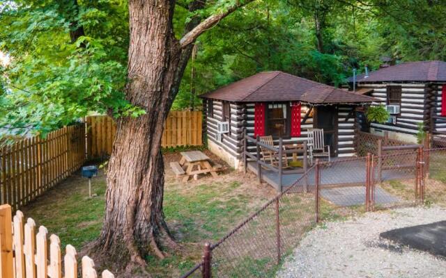 Log Cabin Motor Court