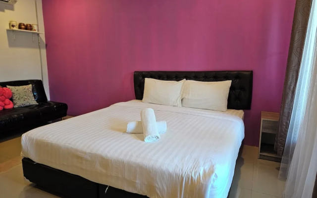 ToffyHome Hotel