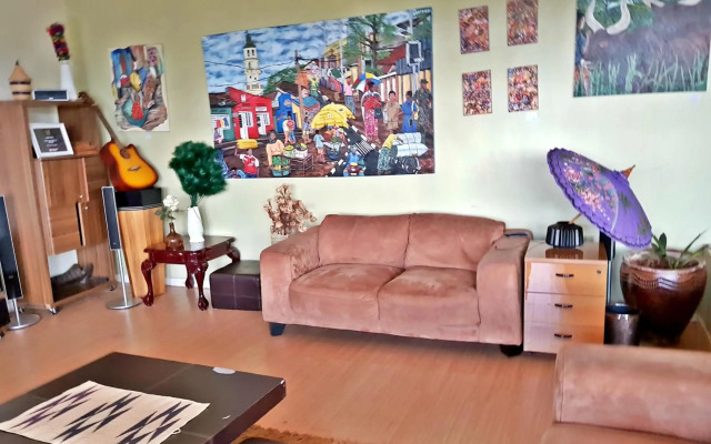 Yambi Guesthouse