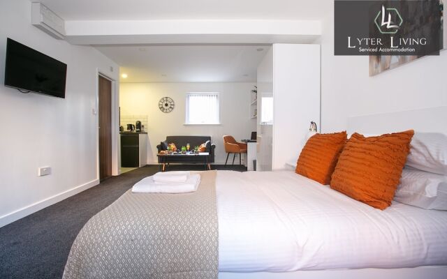 Leicester's Lyter living Serviced apartments Opposite Leicester Railway Station