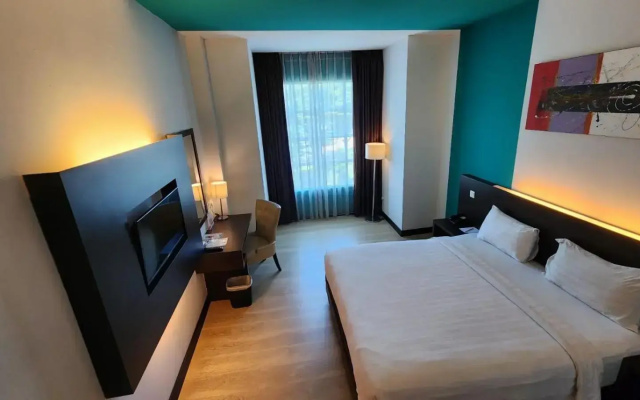 King's Hotel Nagoya Batam