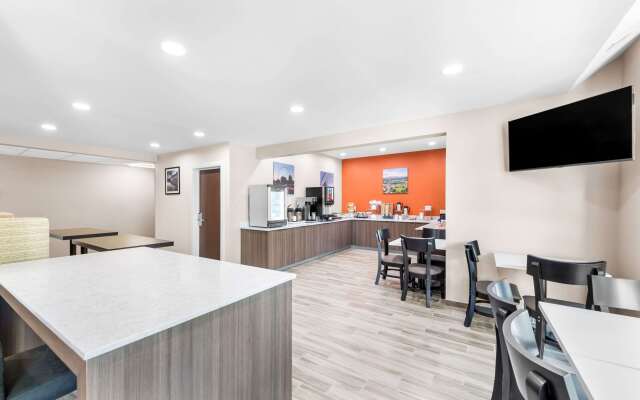 Sleep Inn & Suites Pigeon Forge - Downtown