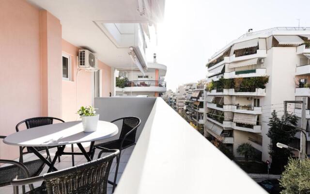 Ideal 1 BR Apartment in Petralona by UPSTREET