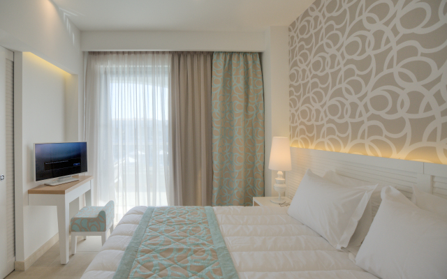 Blue Lagoon Princess Hotel