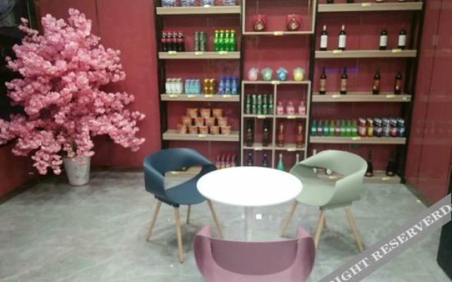 521 Love Apartment Hotel In Taierzhuang