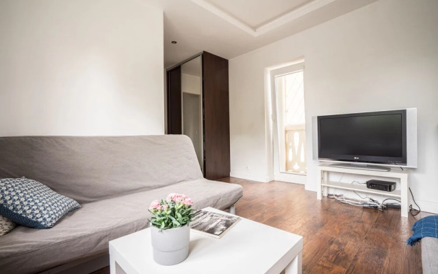 oompH Warsaw Big Apartment near Old Town