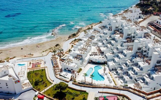 Penthouse With Panoramic Roof Terrace, By The Sea