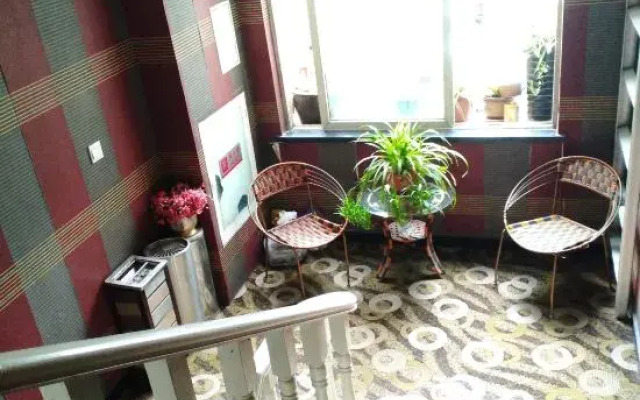 Shujie Hotel (Shanghai South Qilianshan Road)