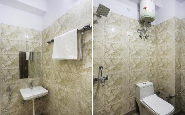 OYO 78112 Second Home Hotels