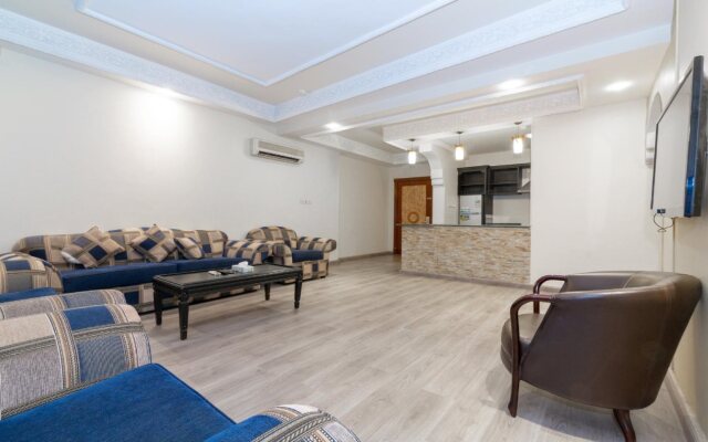 OYO 148 Shathi Almas Hotel Suites