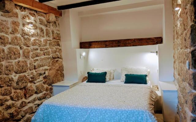Romantic Rooftop View Hideaway- Old Town Nr 404