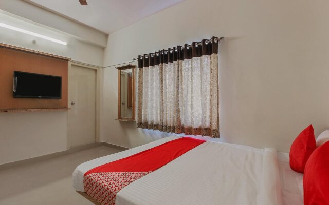 Mishra Residency By OYO Rooms