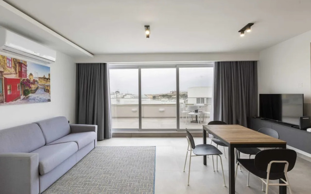 Gzira Suite 13