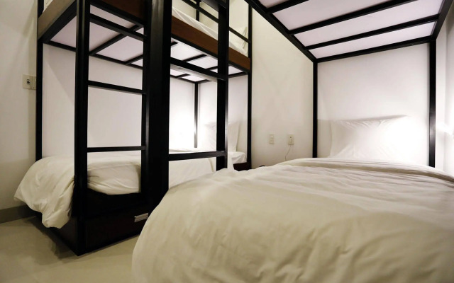 Moon & Sun Hotel