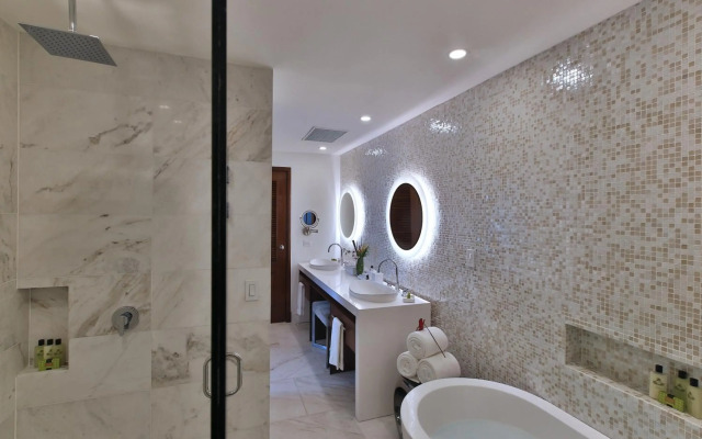 Real InterContinental Managua at Metrocentro Mall by IHG