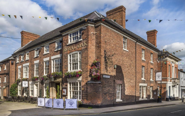 The Royal Oak Hotel, Welshpool, Mid Wales