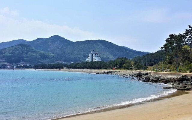 Namhae Alpenoc Beach