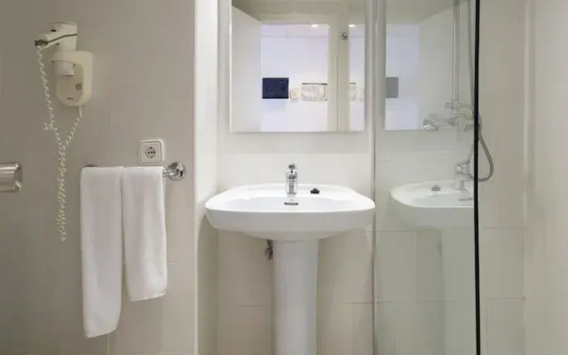 Coral Star Apartments