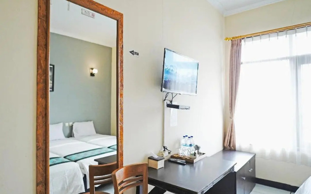 Saung Balibu Hotel