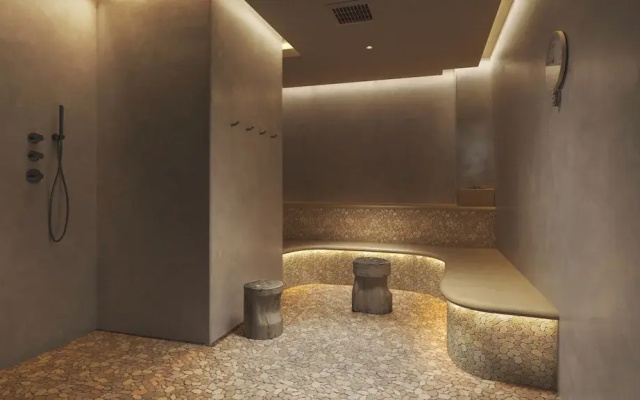 1 Hotel Tokyo