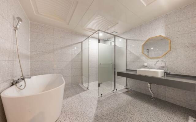 Cheonan Brown Dot Hotel Cheonan Station