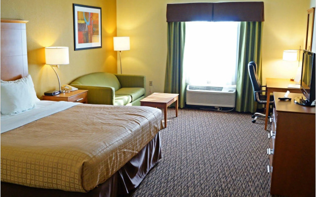 Clarion Hotel & Suites University - Shippensburg
