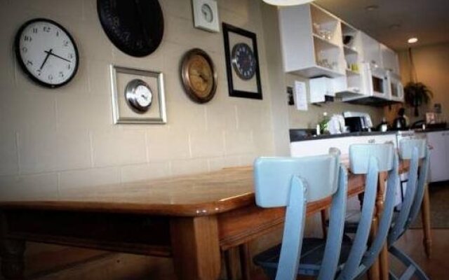 Painted Turtle Guesthouse (Hostel)