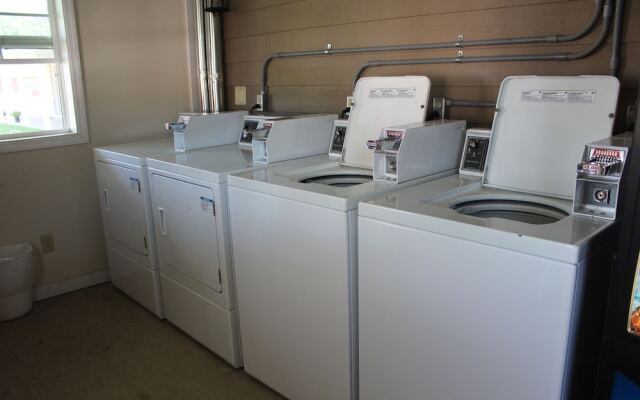 Brown's Motel Aberdeen