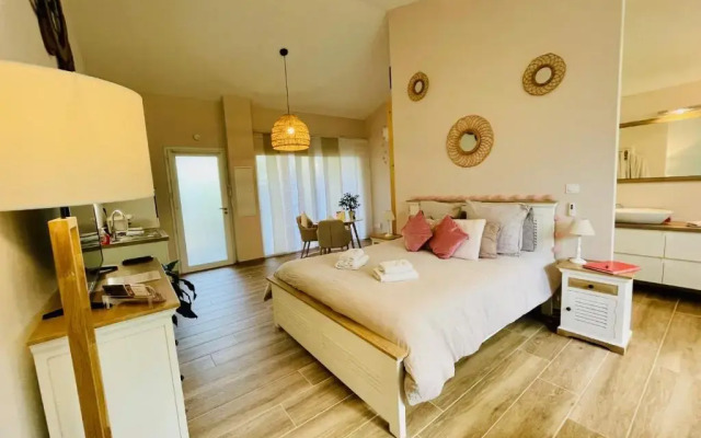 Les Jardins du Castelas by Perier-Provence