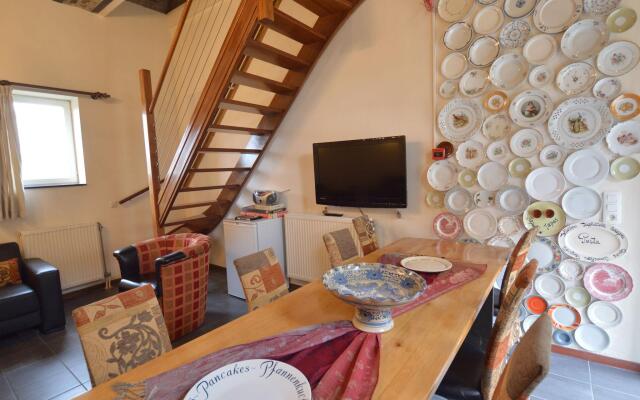 Spacious Villa near Town Center in Mesch