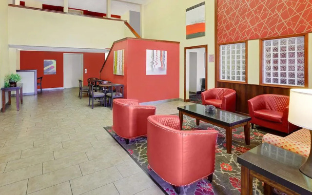 Super 8 Mount Pleasant