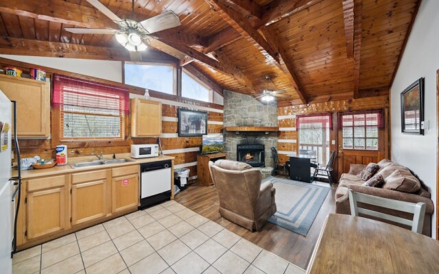 Together Always 1 Bedroom Cabin by Heavenly Views Resort