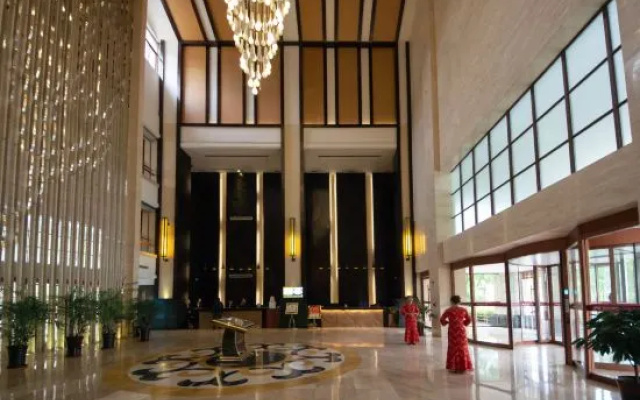 Maijishan Hot Spring Resort Hotel – Hotel Rooms – Tianshui