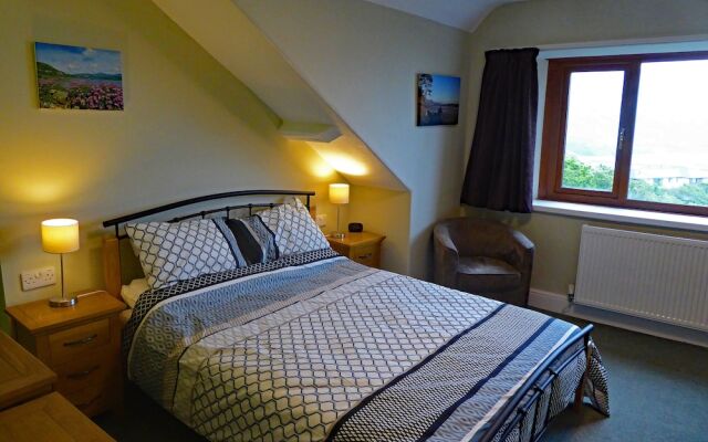 Bryn Melyn Apartments