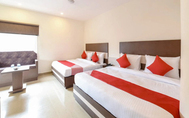 OYO 11689 Kelvish Hotel