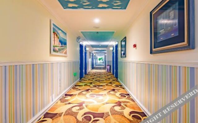 Renshou 8:30 Theme Hotel