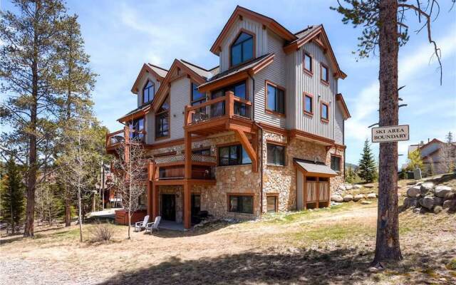 Saddlewood Townhomes