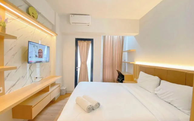 Warm Studio At The Alton Apartment